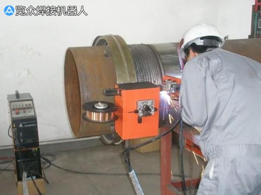<a href=http://m.075v.cn/tag/7/ target=_blank class=infotextkey>小型野外<a href=http://m.075v.cn/tag/5/ target=_blank class=infotextkey>管道自動(dòng)焊機(jī)</a></a> 減輕操作人員的勞動(dòng)強(qiáng)度